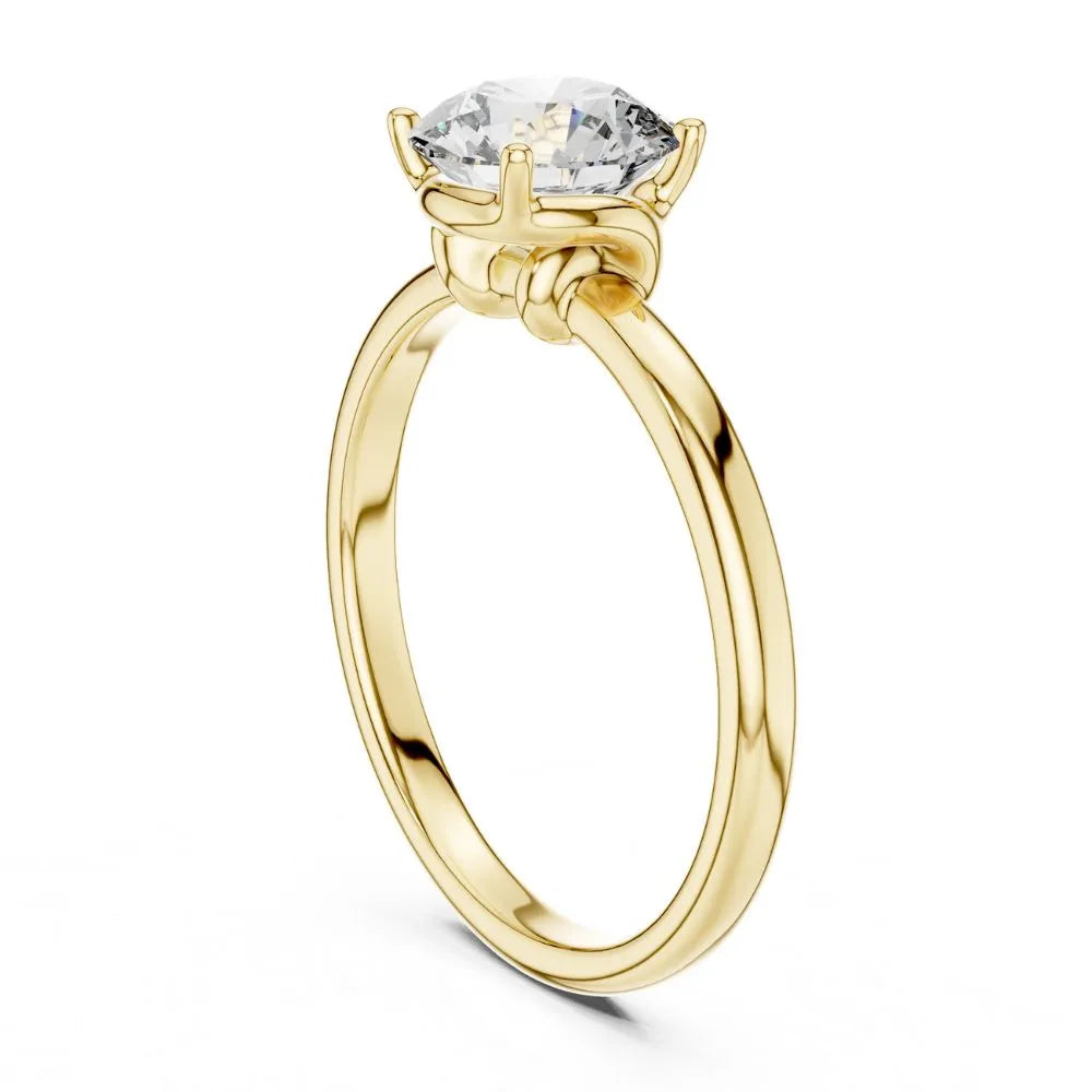 ORYNIO Celestia Solitaire Ring in 925 Sterling Silver