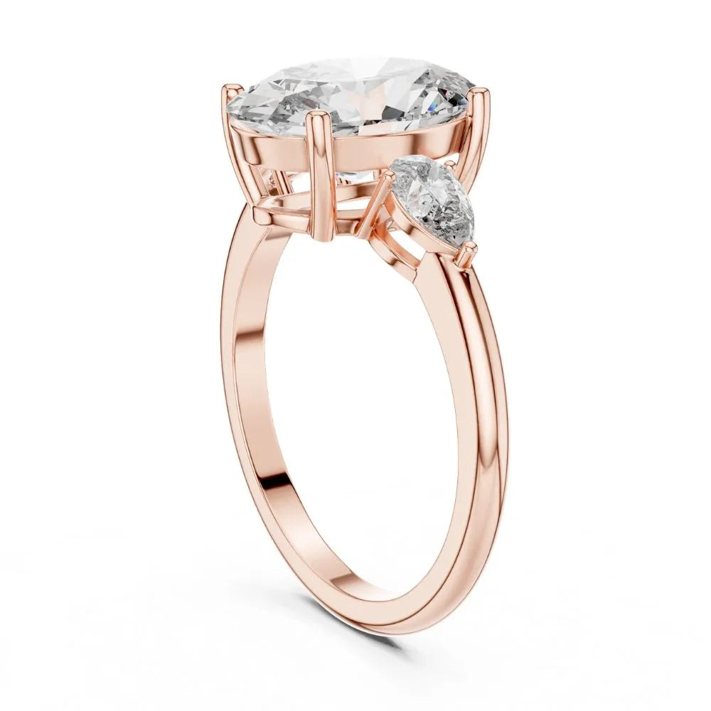 Orynio ORYNIO Elysian Oval Three-Stone Engagement Ring in 925 Sterling Silver 92.5 silver jewellery