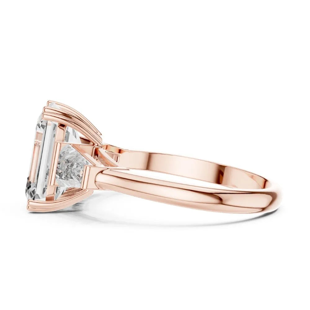 Orynio ORYNIO Regal Emerald Three-Stone Engagement Ring in 925 Sterling Silver 92.5 silver jewellery
