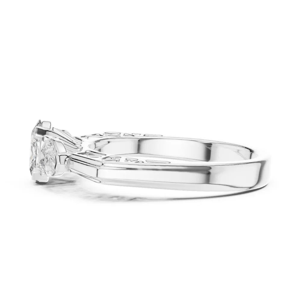 Orynio ORYNIO Elara Vintage Three Stone Ring in 925 Sterling Silver 92.5 silver jewellery