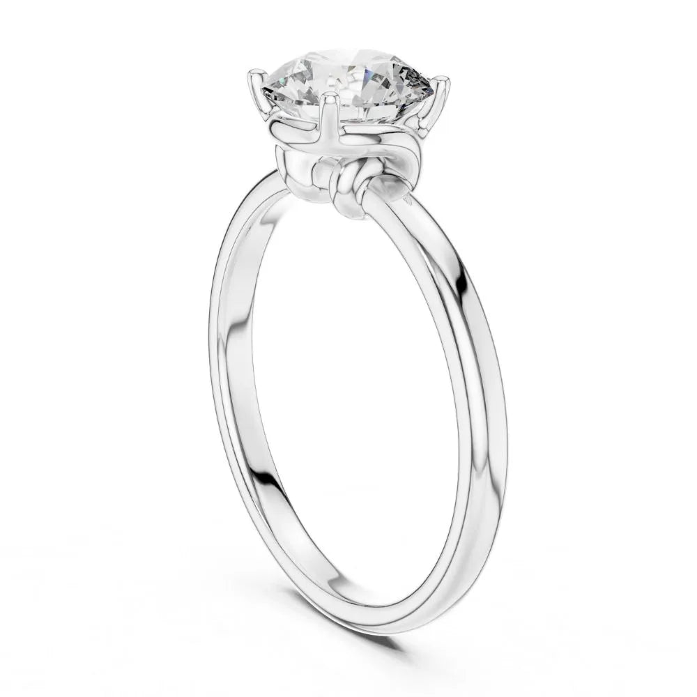 ORYNIO Celestia Solitaire Ring in 925 Sterling Silver