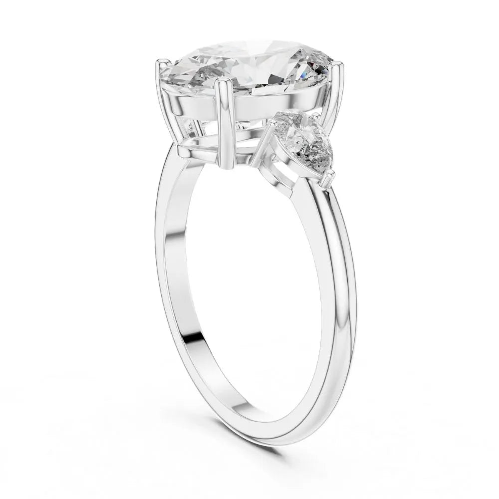 Orynio ORYNIO Elysian Oval Three-Stone Engagement Ring in 925 Sterling Silver 92.5 silver jewellery