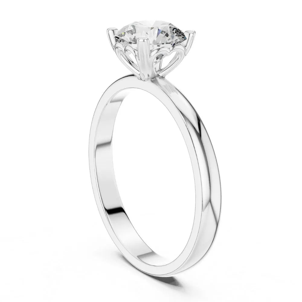 Classic Four-Prong Solitaire Ring in 925 Sterling Silver | ORYNIO