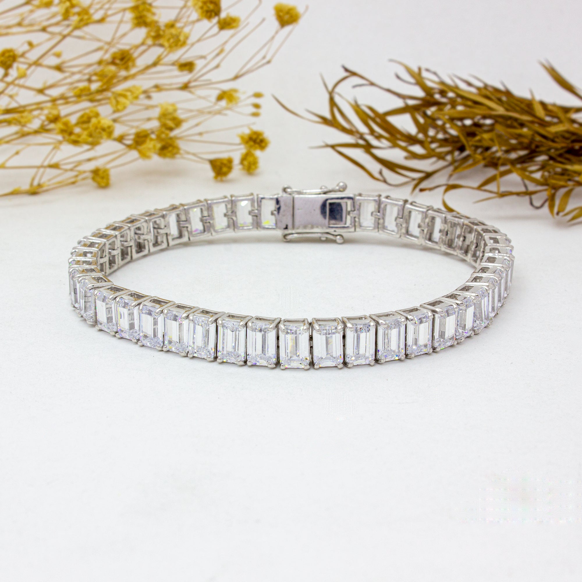 925 Silver Emerald Cut Tennis Bracelet – Unisex Elegance & Style