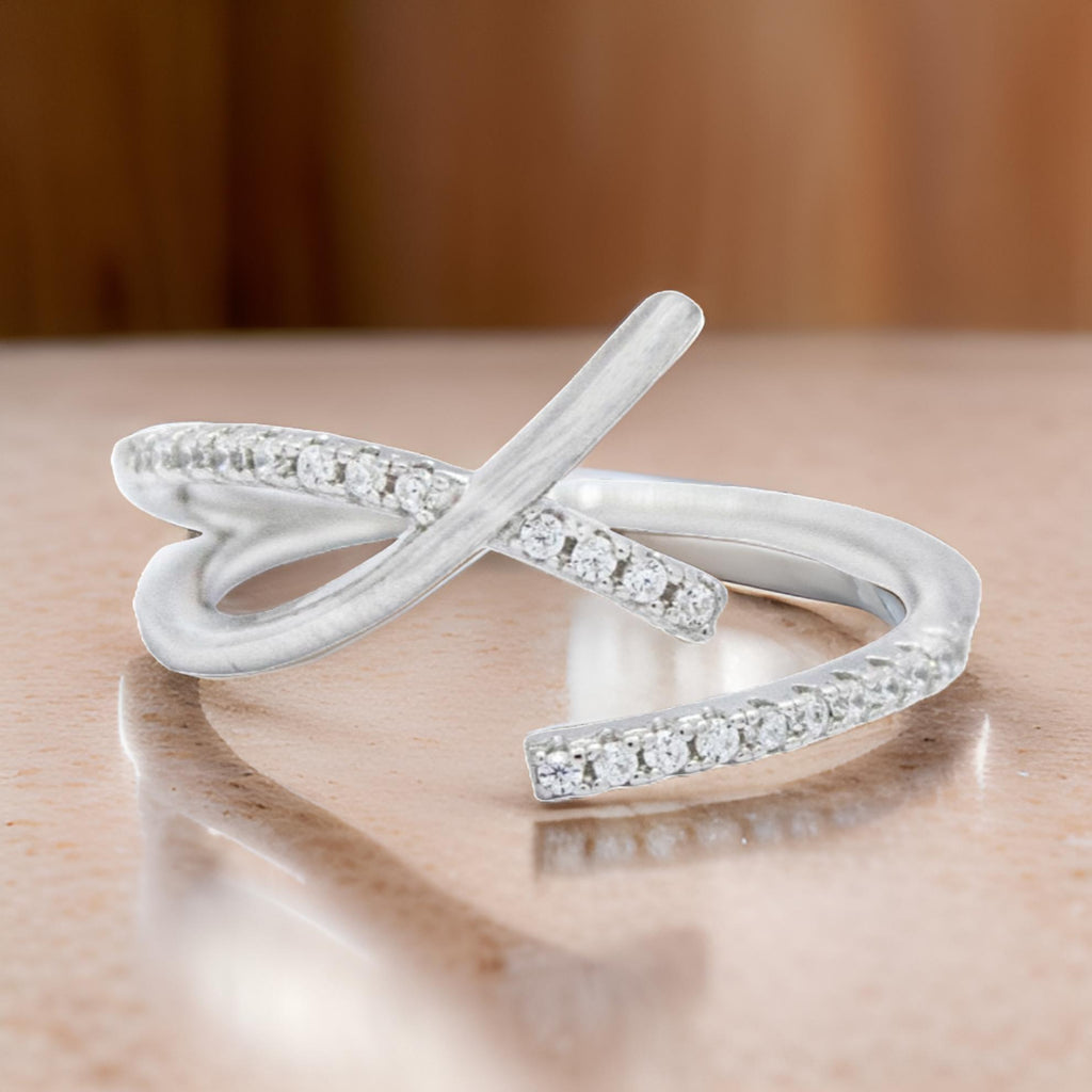 Classic 925 Silver Solitaire Women's Ring | Timeless Jewelry