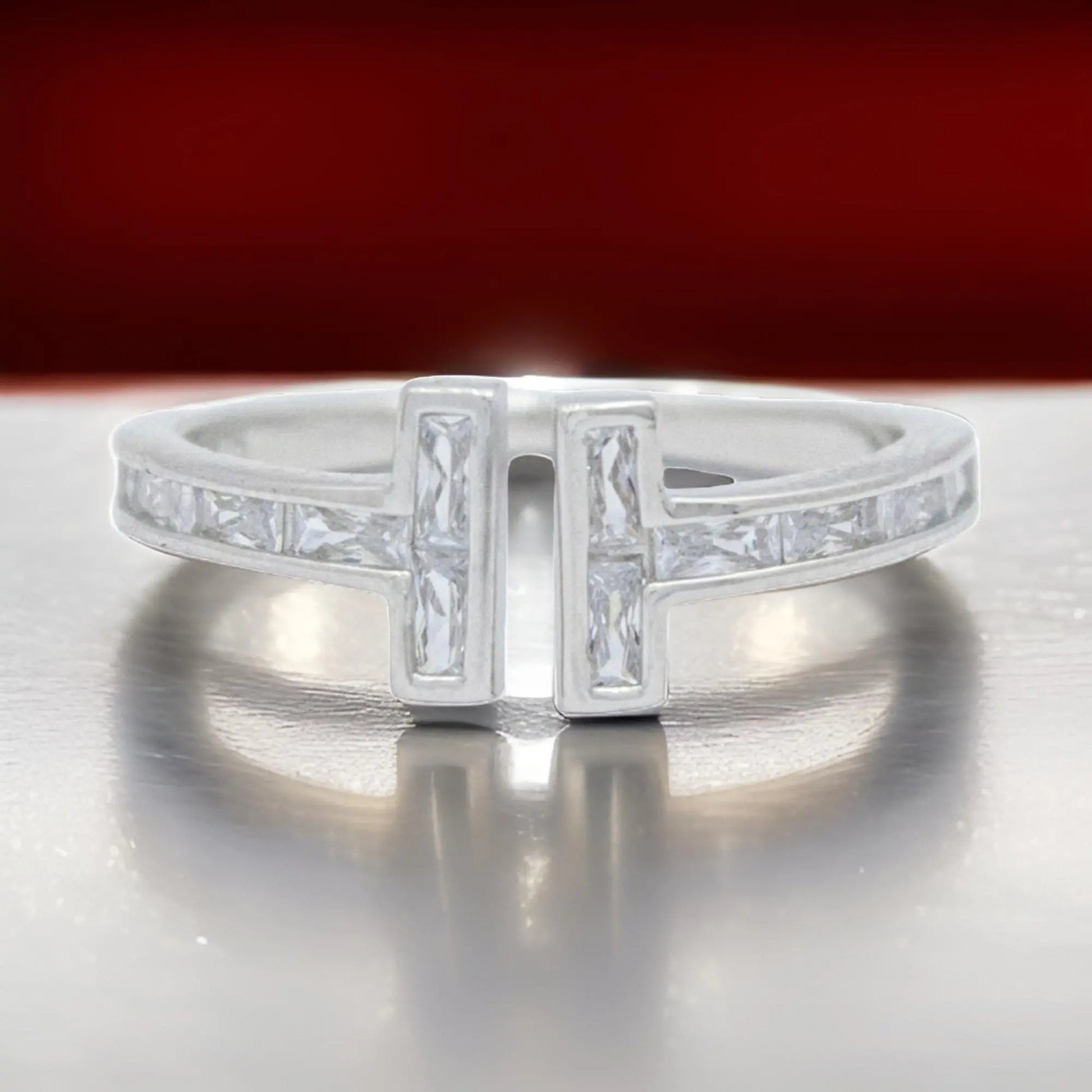 925 Sterling Silver Opulent Classy Women's Solitaire Ring